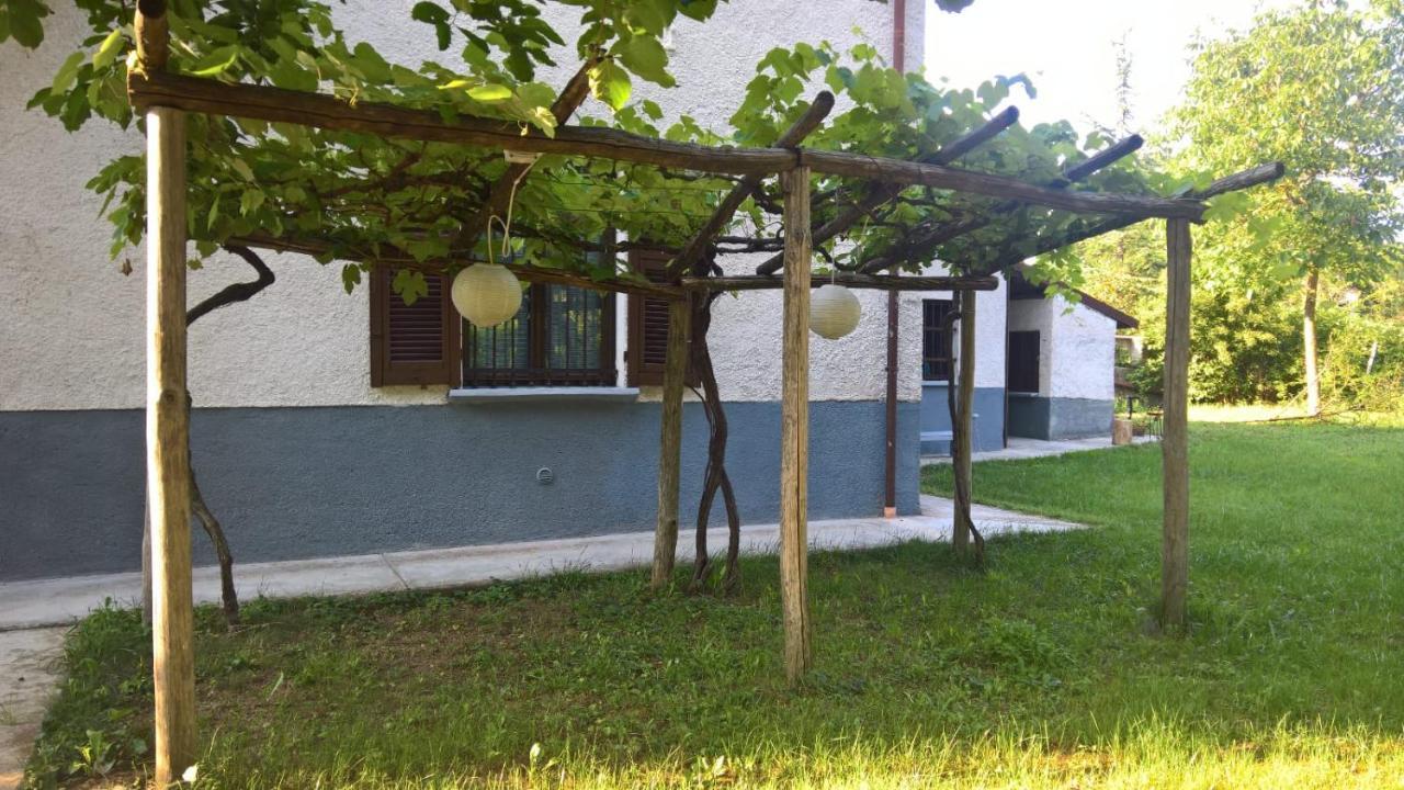 Langhe Di Liguria B&B Piana Crixia Exterior photo