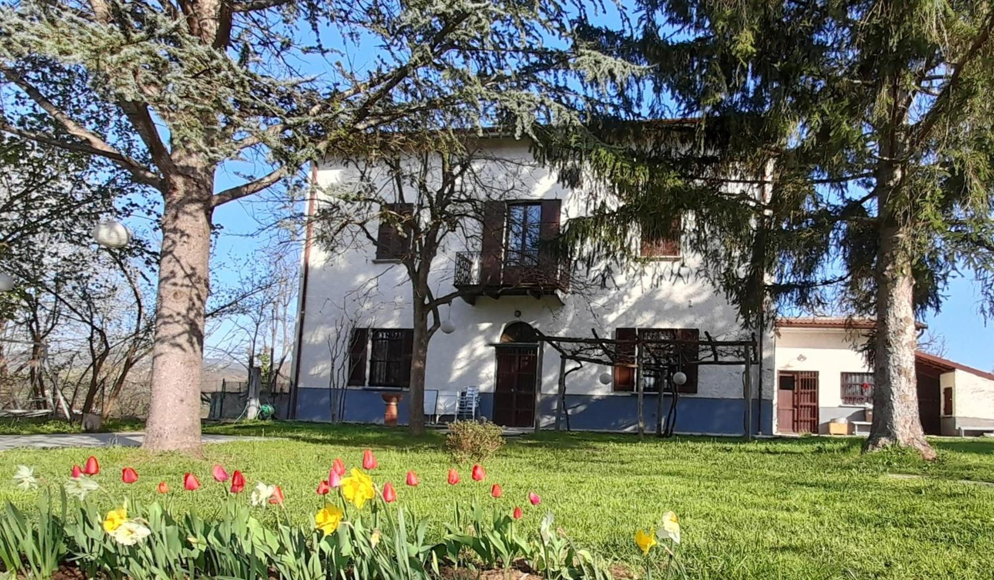 Langhe Di Liguria B&B Piana Crixia Exterior photo